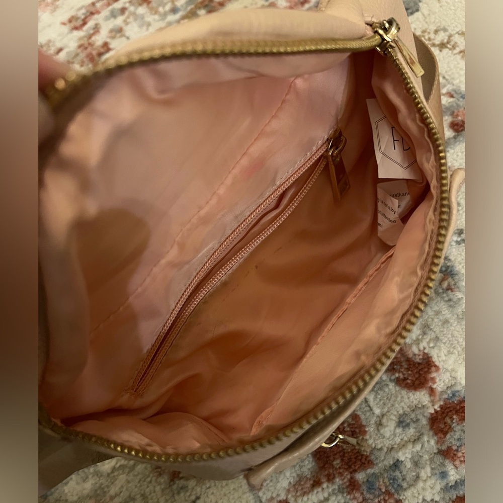 Fawn Design Bag - Picture 3 of 5